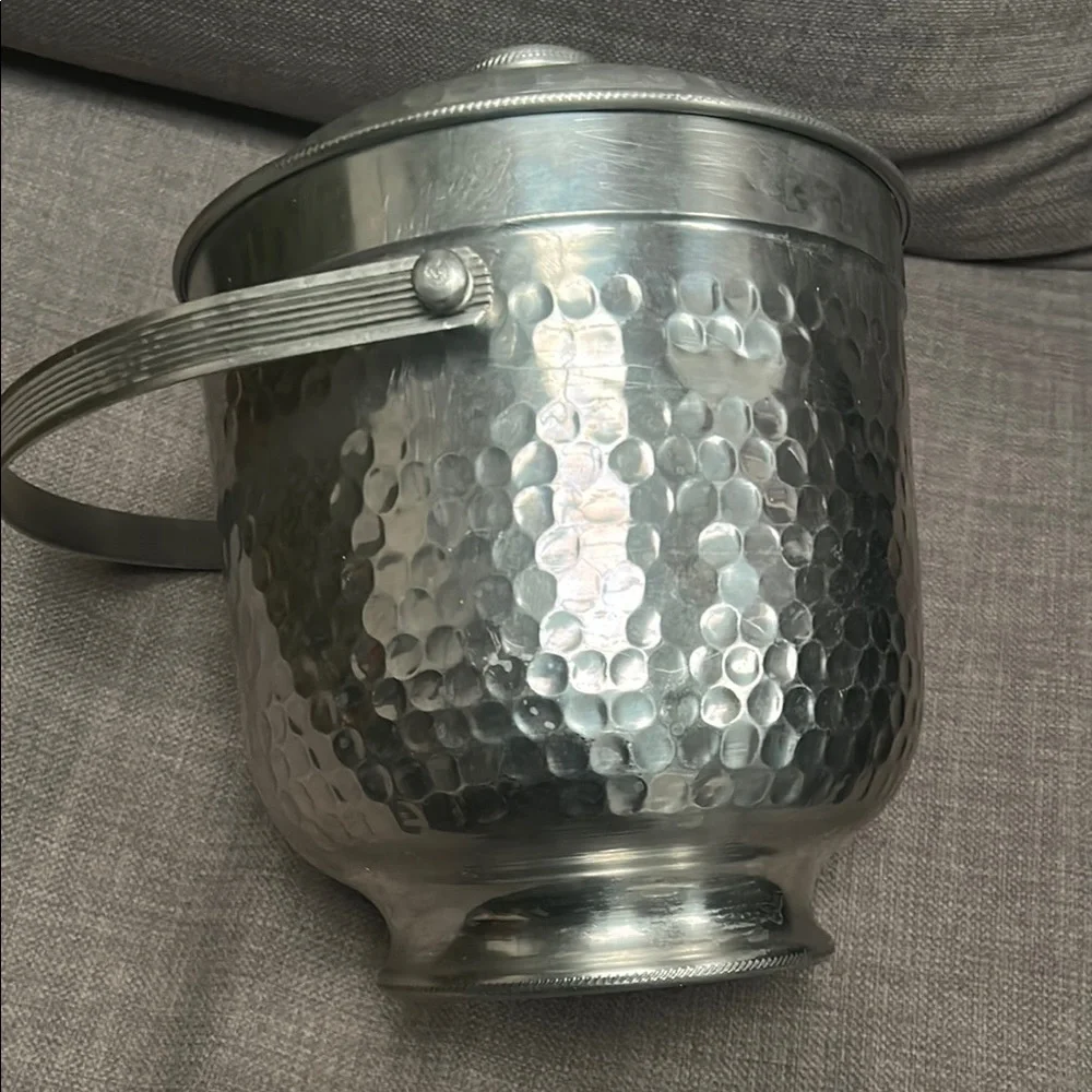NASCO-Italy MCM 50’s Hammered Aluminum Ice bucket Vintage #0210255